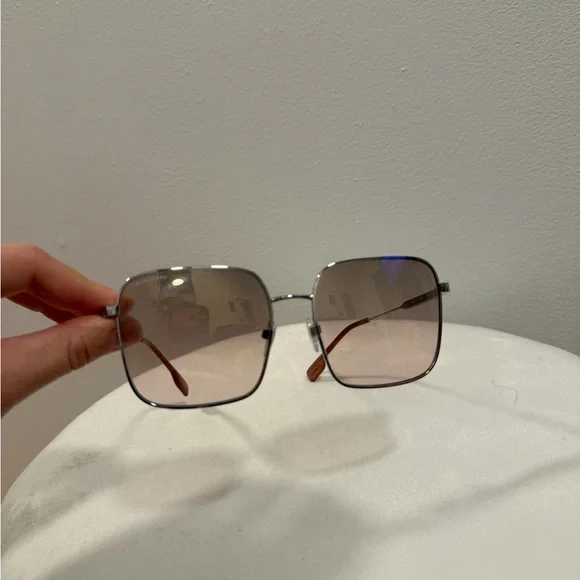 Burberry Silver Sunglasses - Picture 4 of 7